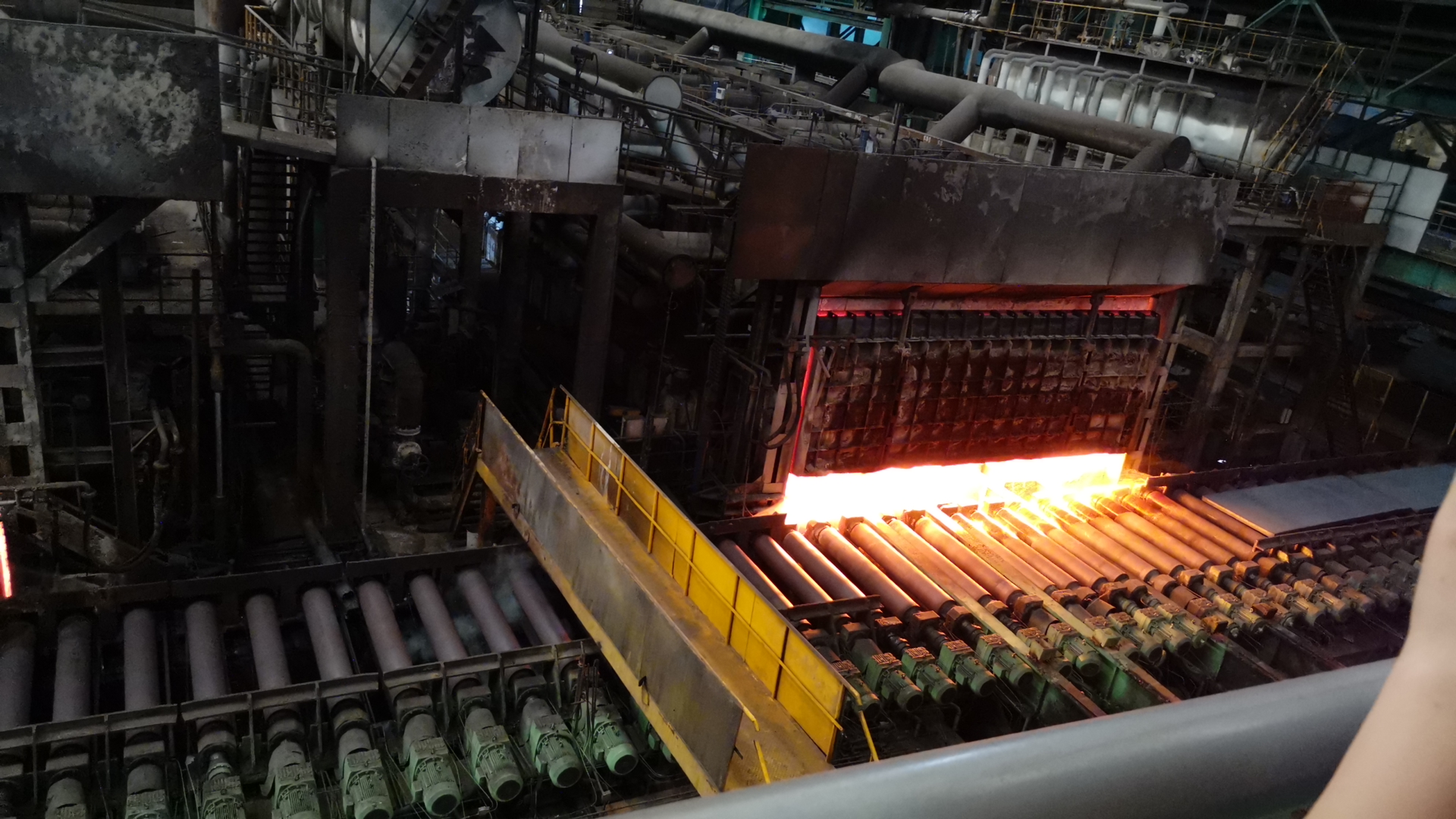 舞鋼超低溫球罐用鋼板實現(xiàn)技術(shù)性精湛突破